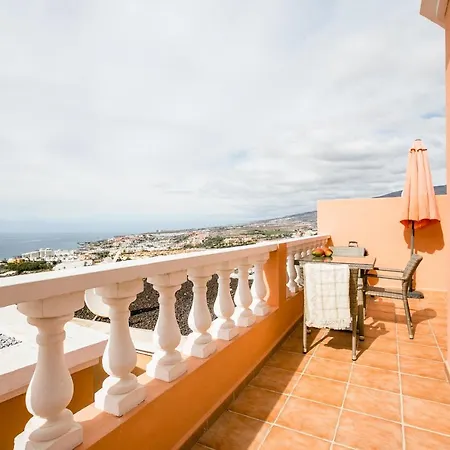 With Breathtaking View Апартаменты *